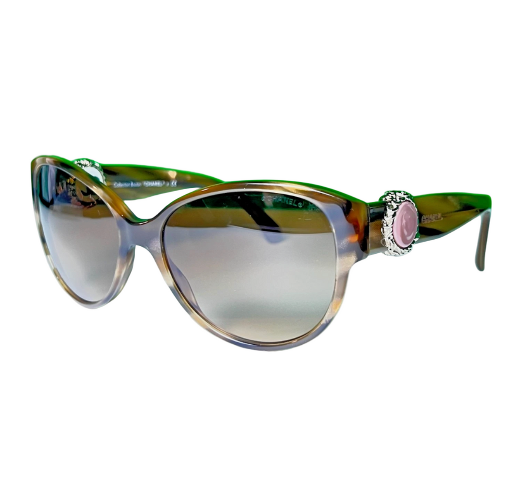 Chanel 5192 Bouton Cat-Eye Sunglasses